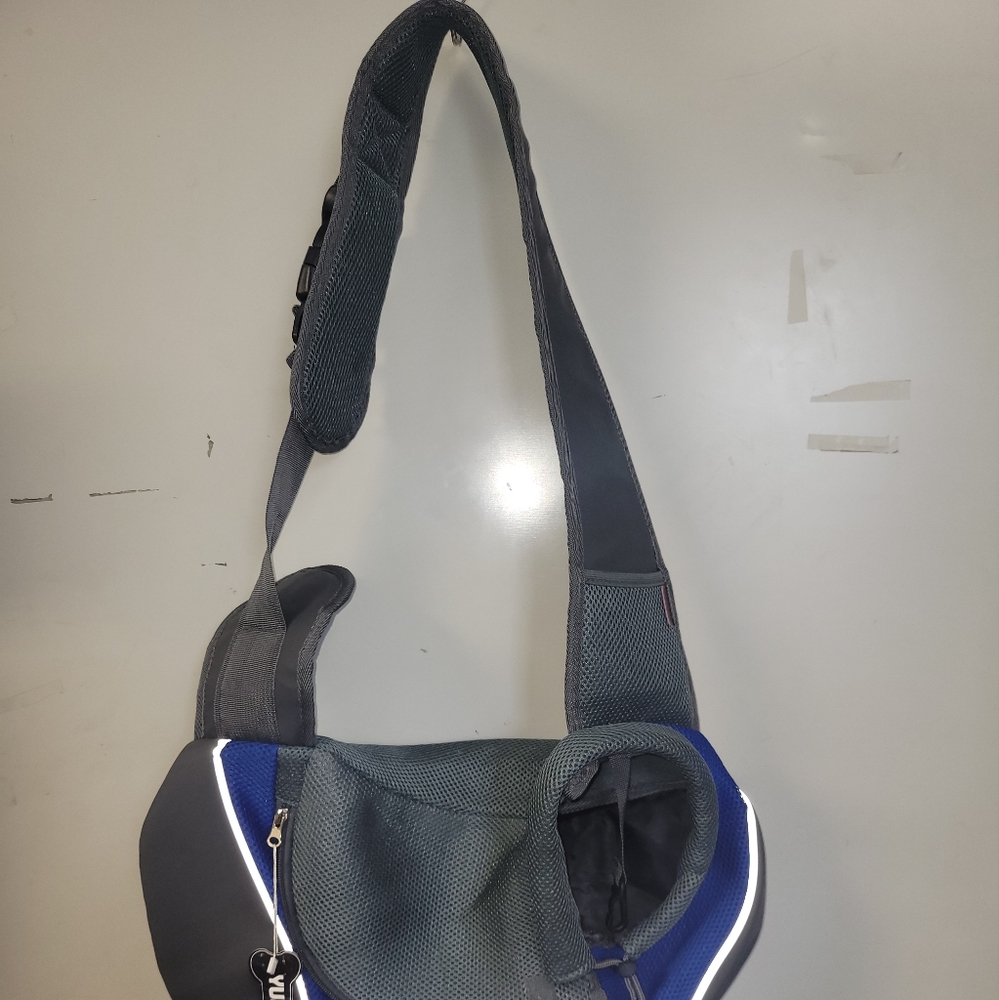 Dog Carrier - Picture 2 of 8